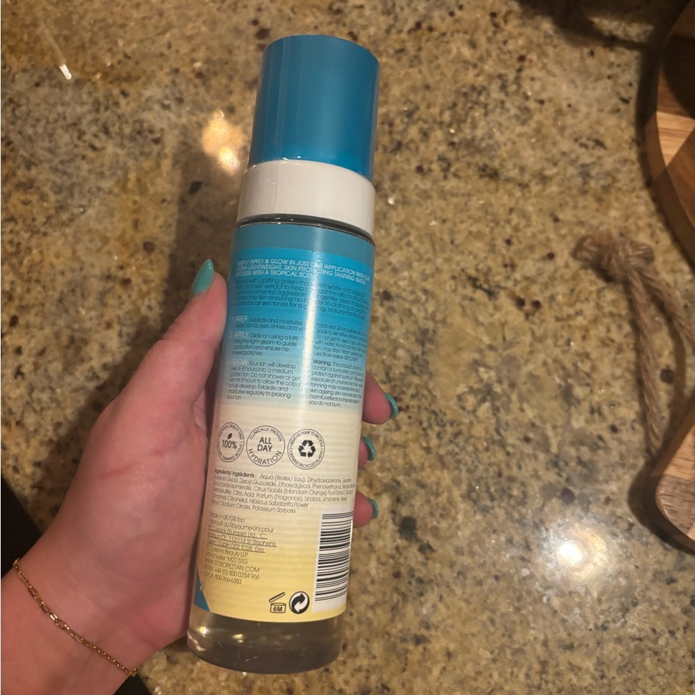 St. Tropez Aqua Bronzing Water Mousse - Picture 5 of 5